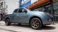 ISUZU-D-MAX