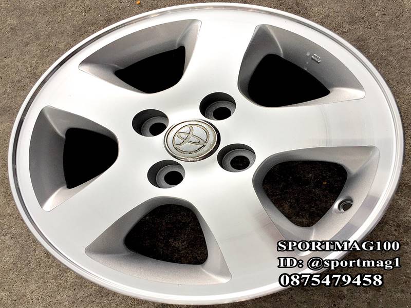 ล้อแม็กซ์มือสอง TOYOTA VIOS 4รู100 ซิลเวอร์หน้าเงา 5.5-14นิ้ว ล้อแม็ก ล้อแม็กซ์มือสอง TOYOTA VIOS 4รู100 ซิลเวอร์หน้าเงา 5.5-14นิ้ว