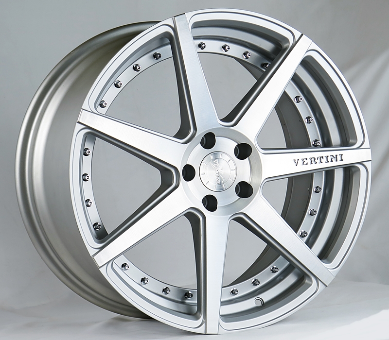 ล้อแม็กซ์ใหม่ Vertini Daynasty 5รู120 ET35 เงินเงา F8.5 R9.5-19นิ้ว ล้อแม็ก ล้อแม็กซ์ใหม่ Vertini Daynasty 5รู120 ET35 เงินเงา F8.5 R9.5-19นิ้ว