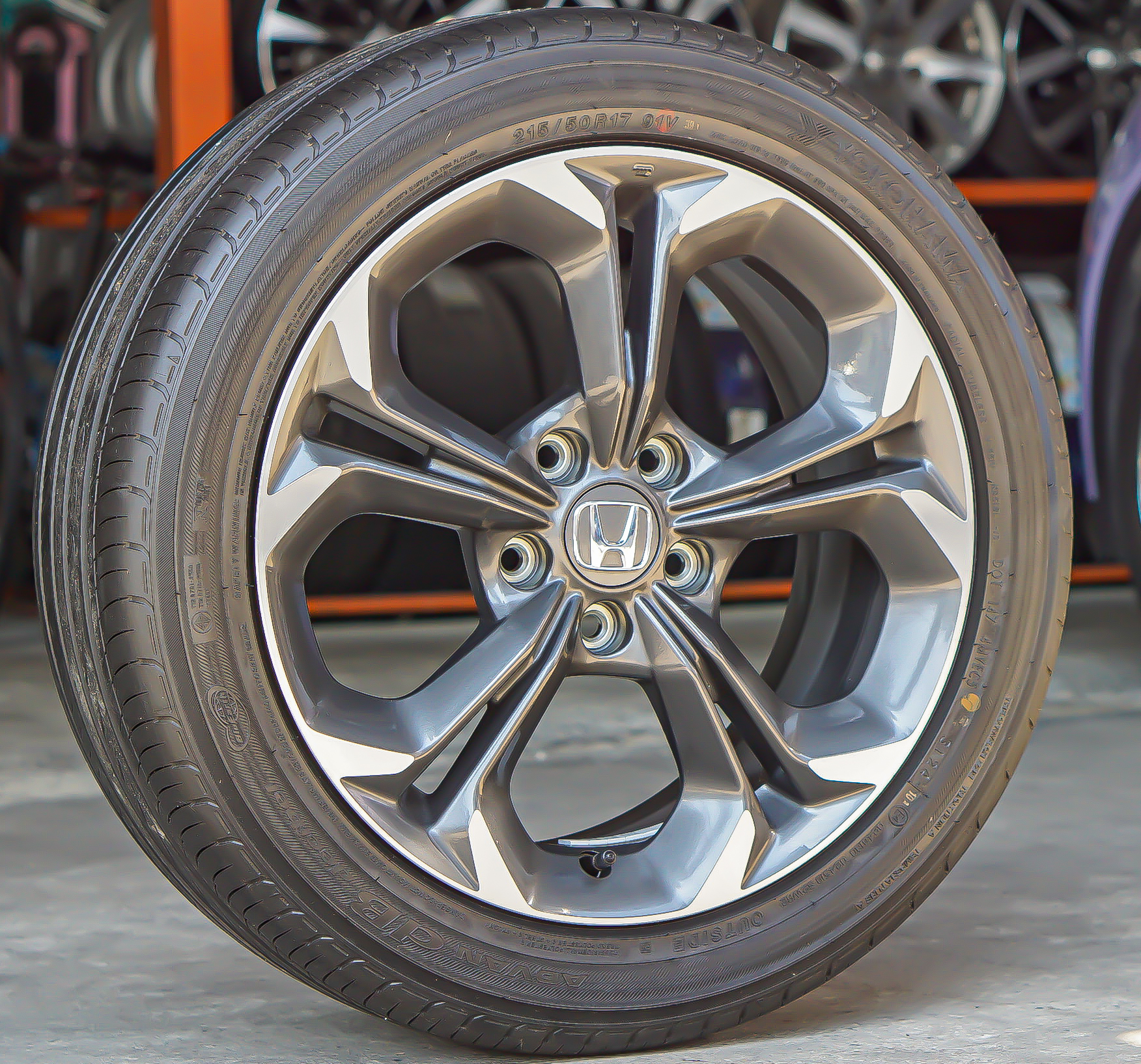 ล้อแม็กแท้ป้ายแดง Honda NewCivic 5รู114 เทาหน้าเงา 7-17นิ้ว (ลาดพร้าว-รามอินทรา) ล้อแม็ก ล้อแม็กแท้ป้ายแดง Honda NewCivic 5รู114 เทาหน้าเงา 7-17นิ้ว (ลาดพร้าว-รามอินทรา)