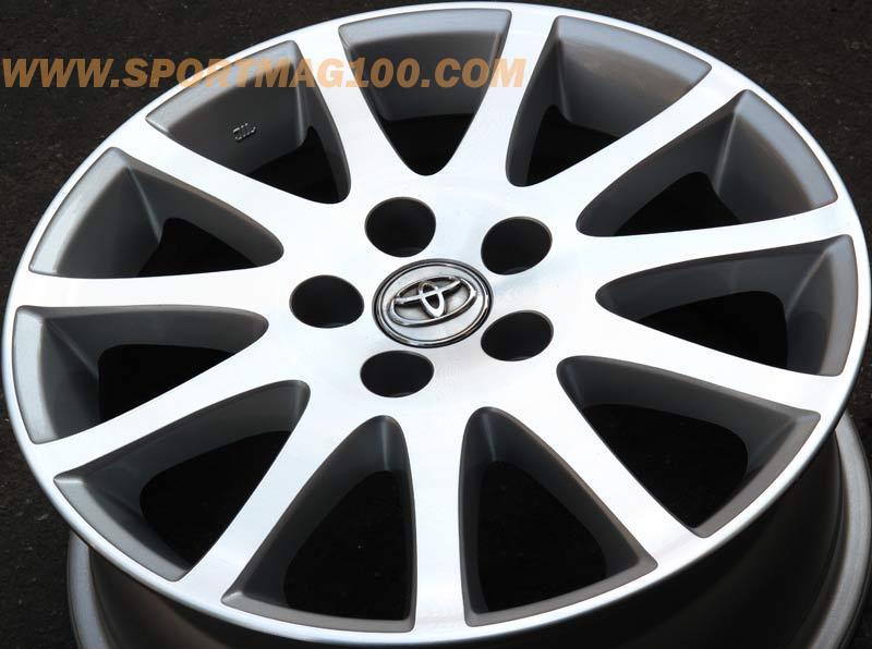 แม็กซ์Toyota Camry F8 สีบรอนซ์เงิน-17นิ้ว ล้อแม็ก แม็กซ์Toyota Camry F8 สีบรอนซ์เงิน-17นิ้ว