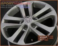 ล้อแม็กซ์มือสอง Nissan Juke 5รู114 ET47 ซิลเวอร์ 7-17นิ้ว(ลาดพร้าว)